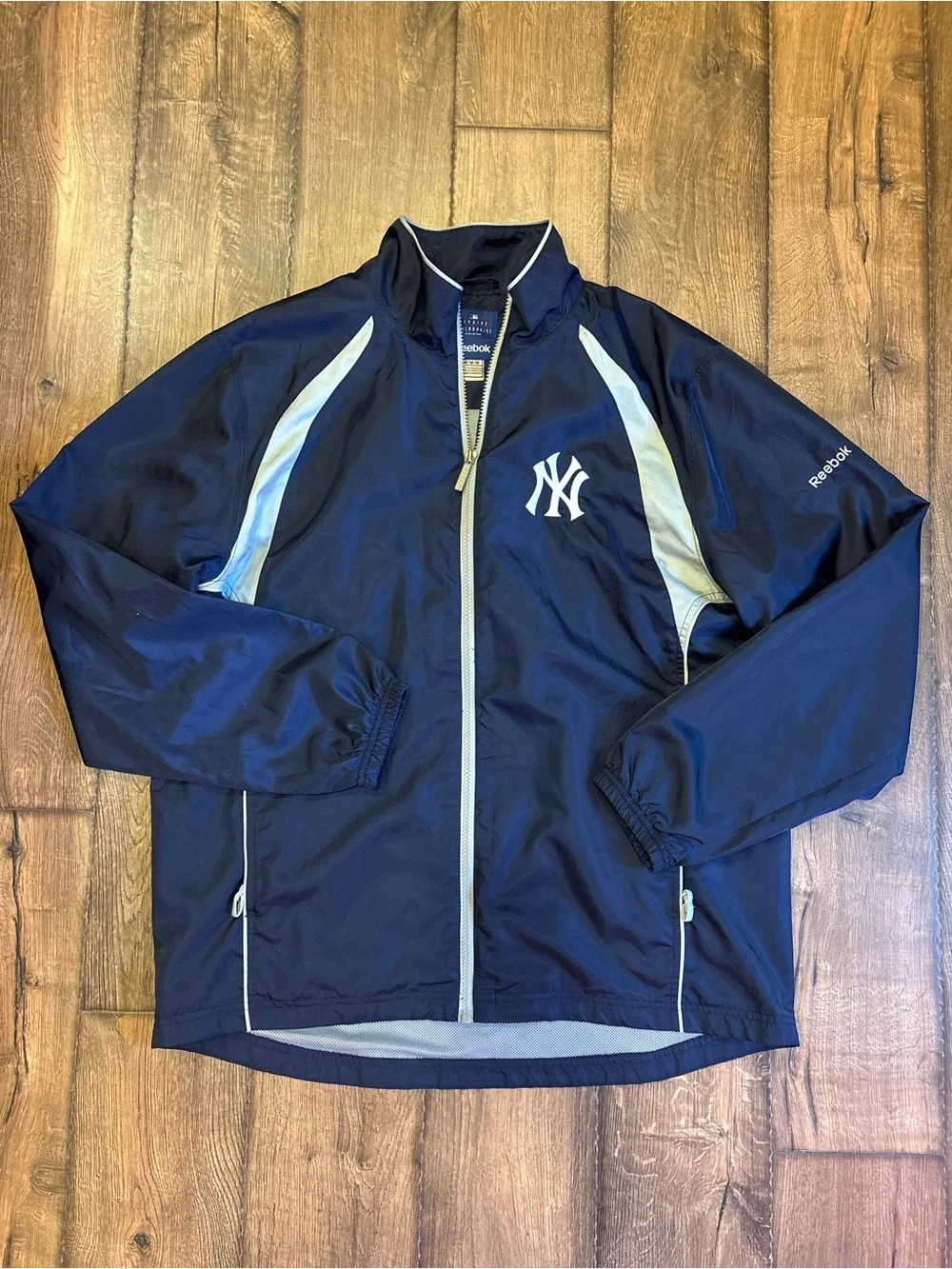 Yankees Reebok full zip windbreaker men’s jacket
